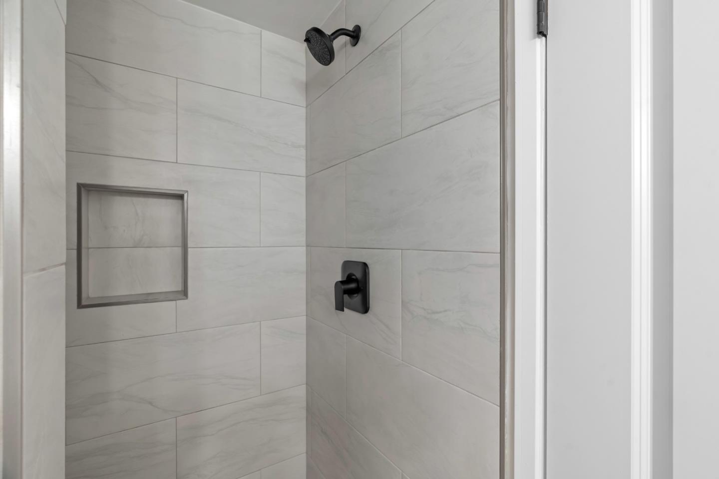 Detail Gallery Image 24 of 27 For 3221 Colgate Ln, Bakersfield,  CA 93306 - 4 Beds | 2 Baths