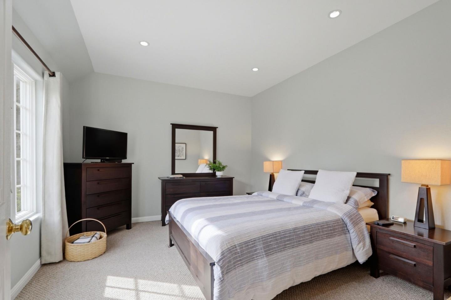 Detail Gallery Image 30 of 71 For 345 S 17th St, San Jose,  CA 95112 - 3 Beds | 2 Baths