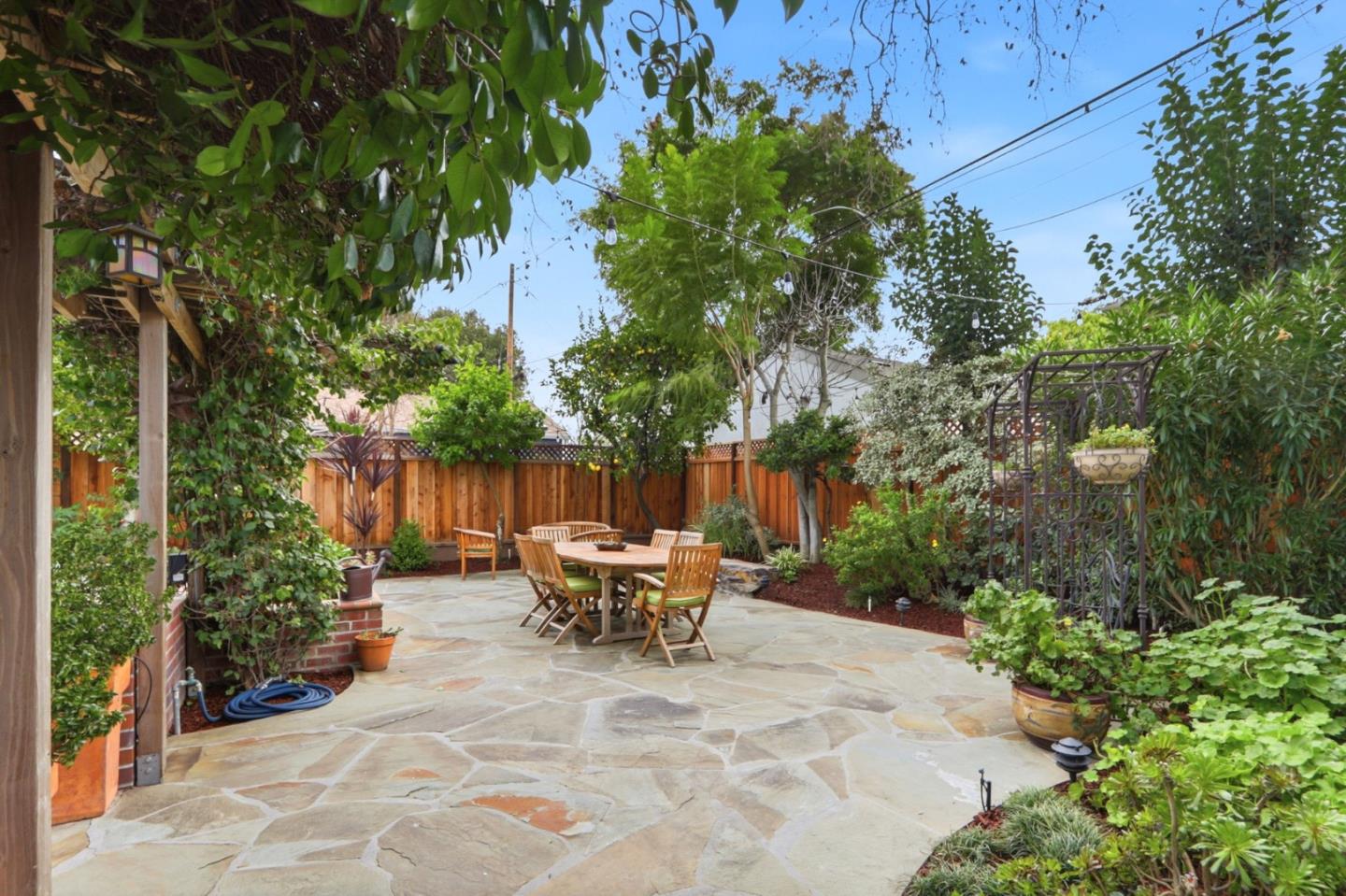 Detail Gallery Image 51 of 71 For 345 S 17th St, San Jose,  CA 95112 - 3 Beds | 2 Baths