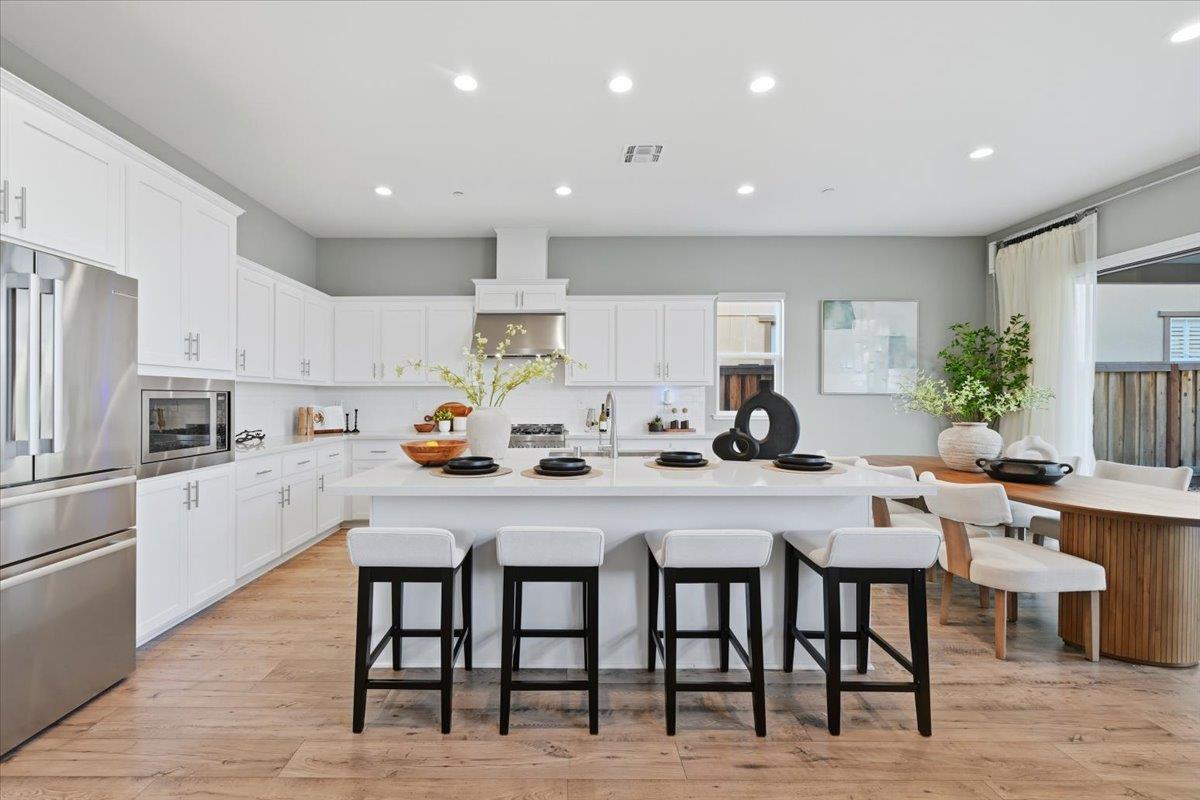 Detail Gallery Image 12 of 74 For 6181 Robertson Ave, Newark,  CA 94560 - 4 Beds | 4/1 Baths