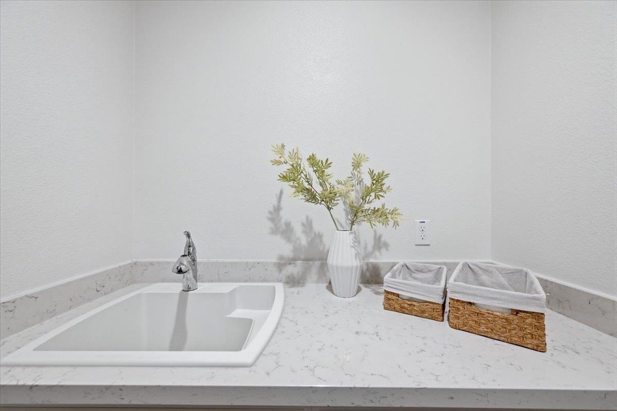 Detail Gallery Image 57 of 74 For 6181 Robertson Ave, Newark,  CA 94560 - 4 Beds | 4/1 Baths