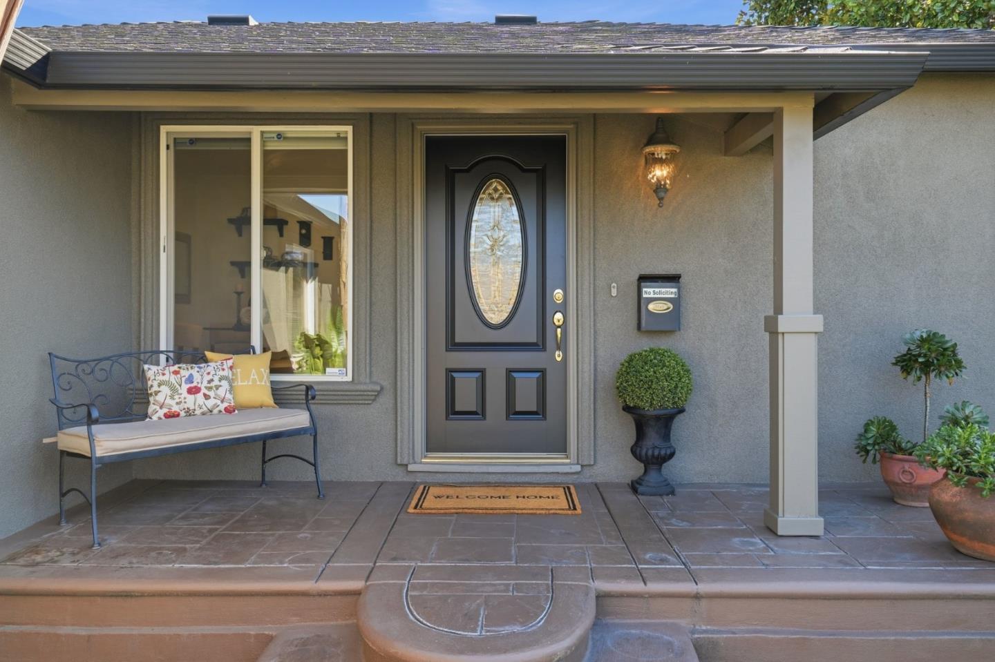 Detail Gallery Image 3 of 42 For 2334 Cory Ave, San Jose,  CA 95128 - 3 Beds | 2 Baths