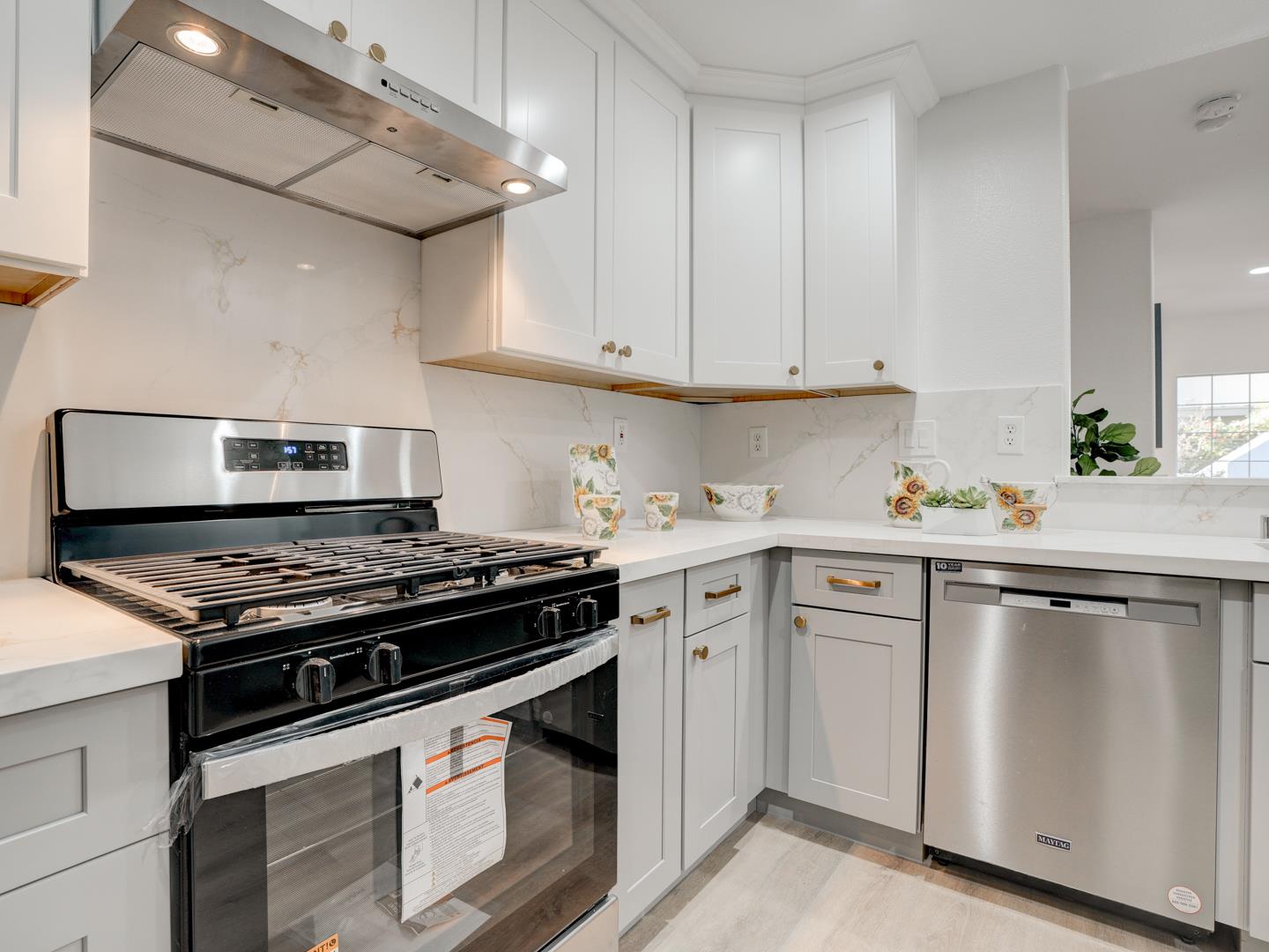 Photo #17: ML82031922 Listing: Photo #17