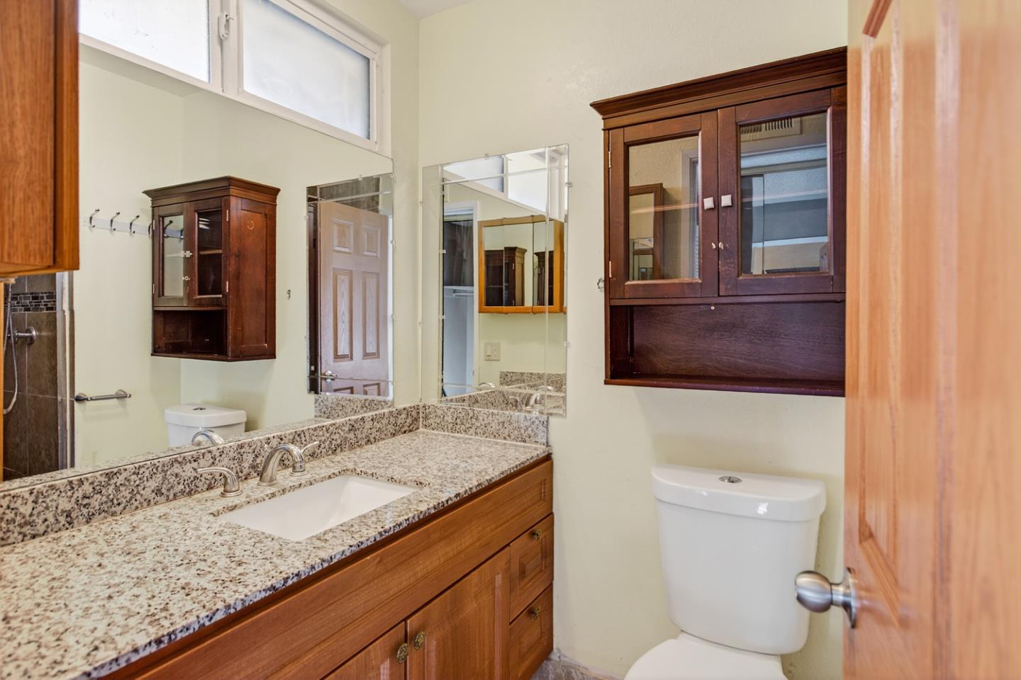 Detail Gallery Image 24 of 43 For 407 Southside Dr, San Jose,  CA 95111 - 6 Beds | 4/1 Baths