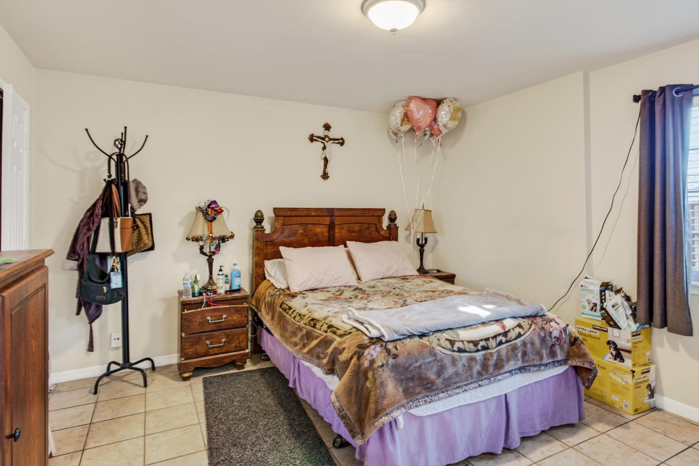 Detail Gallery Image 34 of 43 For 407 Southside Dr, San Jose,  CA 95111 - 6 Beds | 4/1 Baths