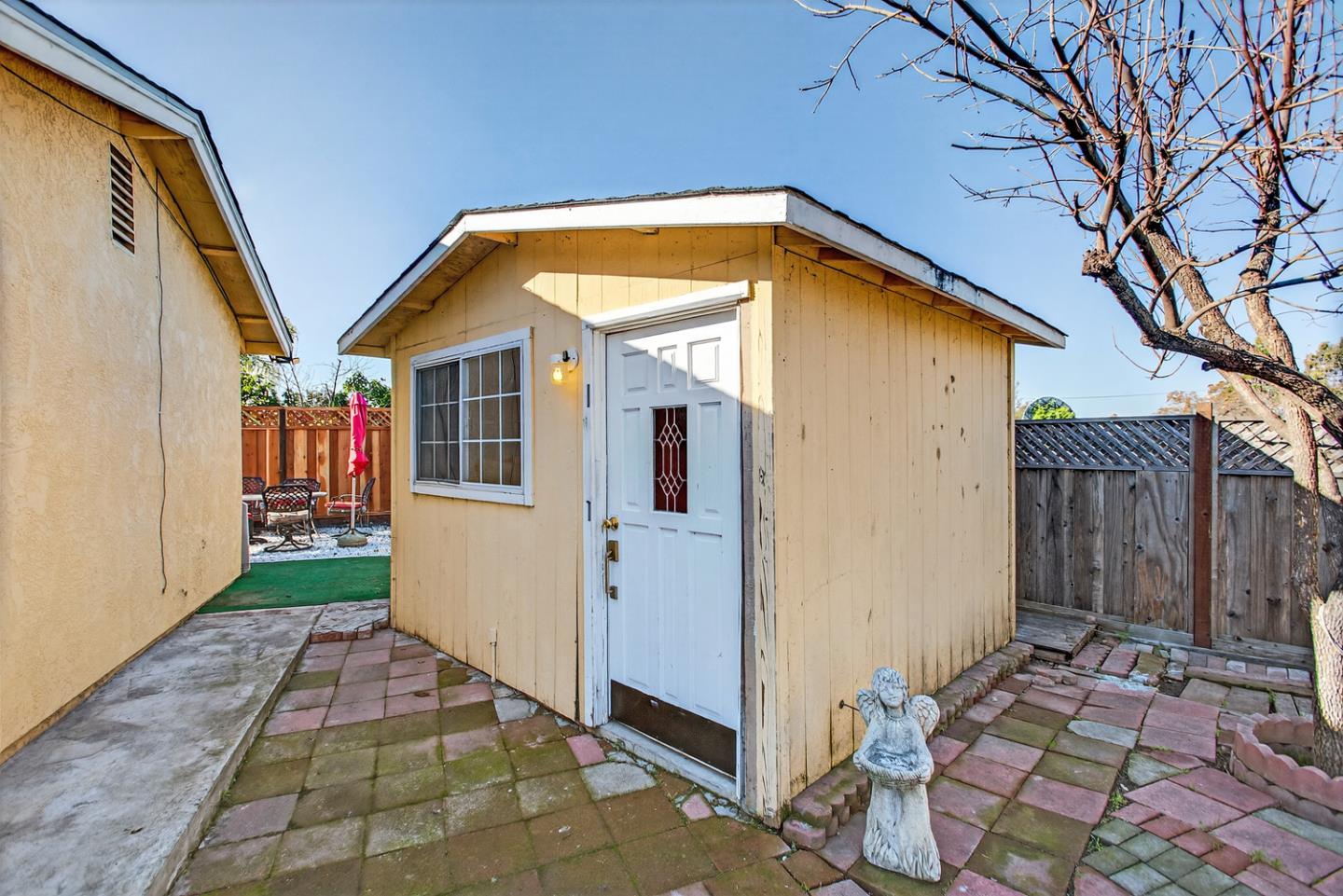 Detail Gallery Image 39 of 43 For 407 Southside Dr, San Jose,  CA 95111 - 6 Beds | 4/1 Baths