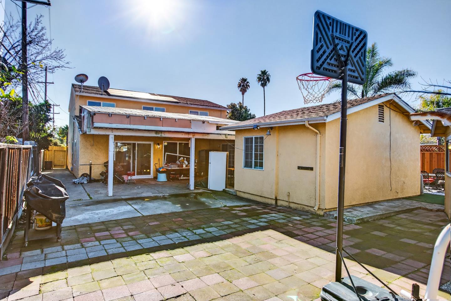 Detail Gallery Image 40 of 43 For 407 Southside Dr, San Jose,  CA 95111 - 6 Beds | 4/1 Baths