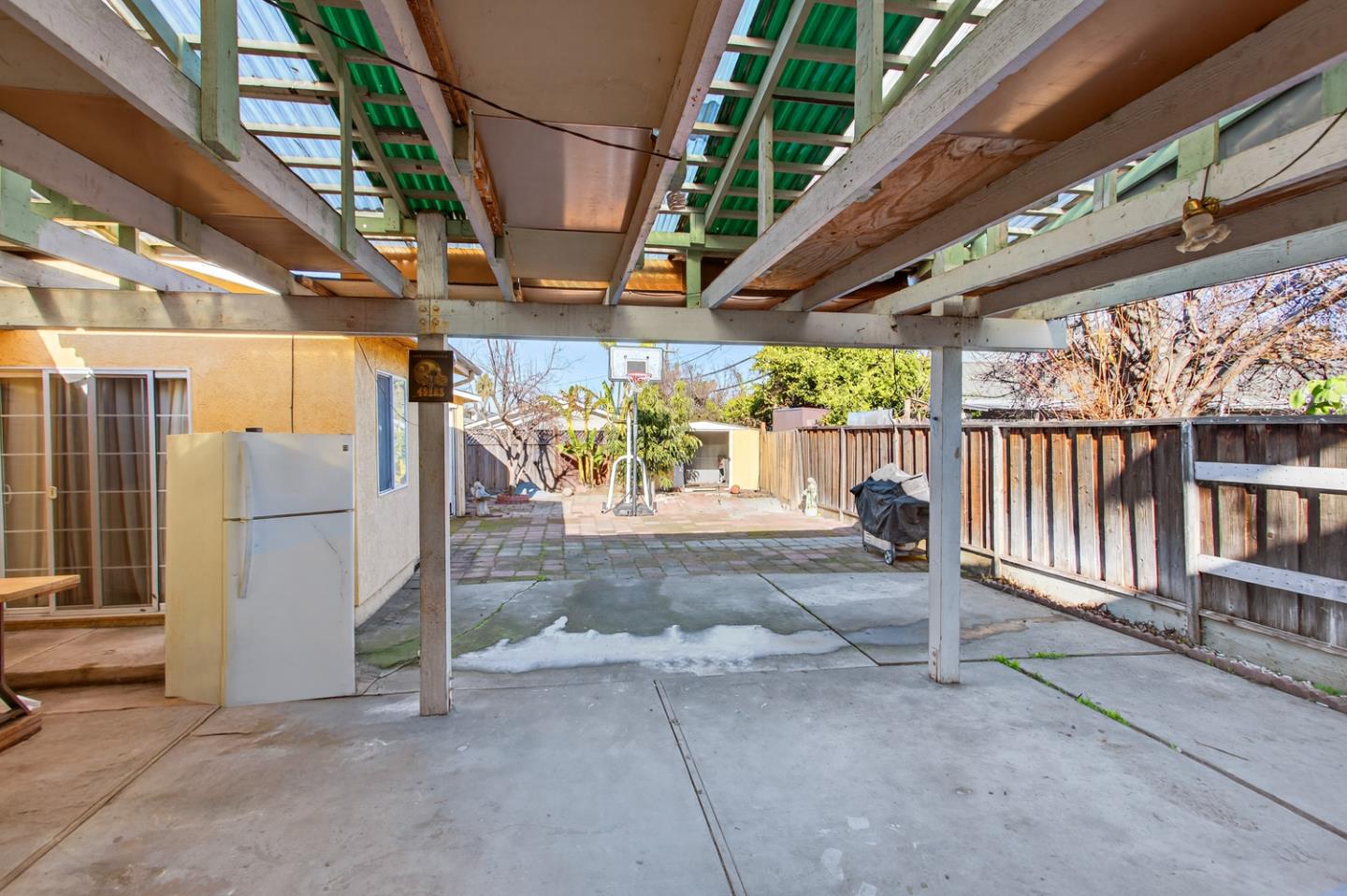 Detail Gallery Image 41 of 43 For 407 Southside Dr, San Jose,  CA 95111 - 6 Beds | 4/1 Baths