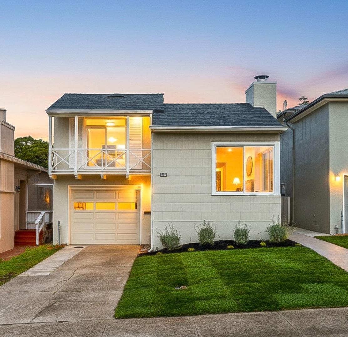 Front Image Thumbnail for ML82031924