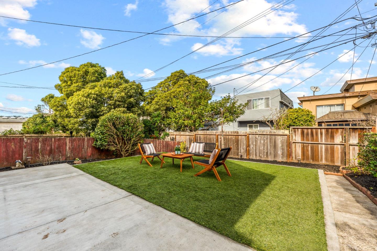 Detail Gallery Image 5 of 42 For 146 Westlawn Ave, Daly City,  CA 94015 - 2 Beds | 2 Baths