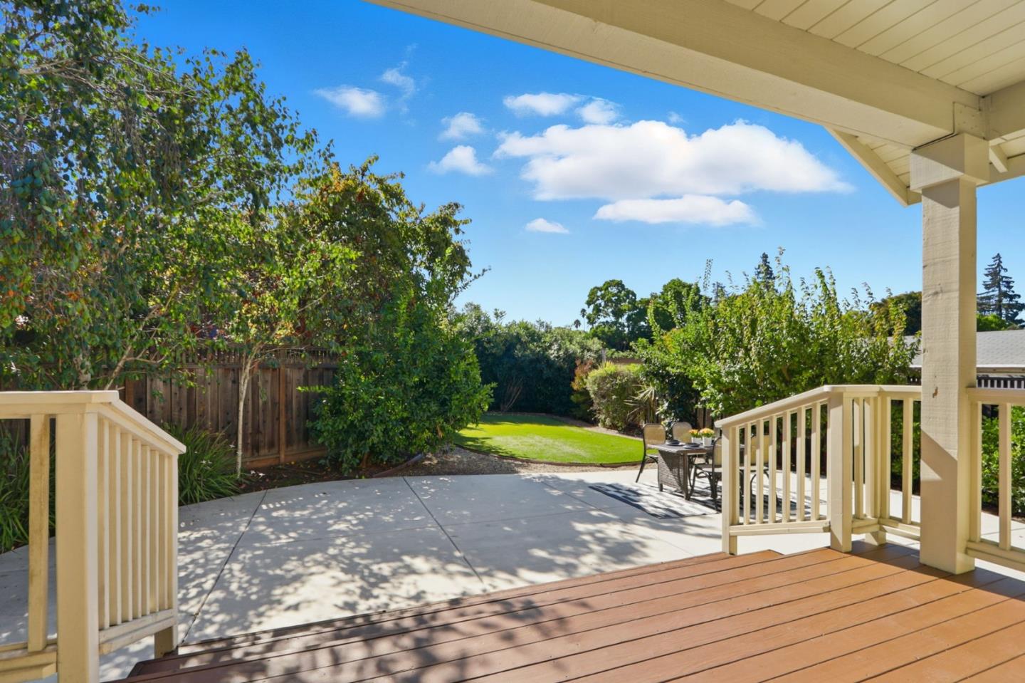 Detail Gallery Image 13 of 17 For 1951 Plymouth St, Mountain View,  CA 94043 - 4 Beds | 3 Baths