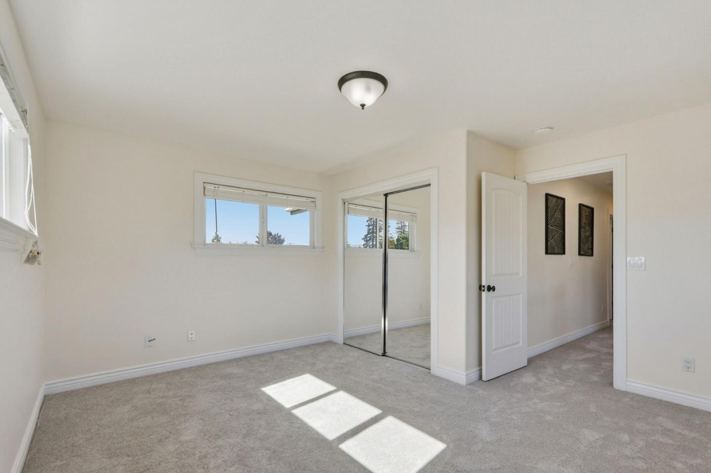 Detail Gallery Image 7 of 17 For 1951 Plymouth St, Mountain View,  CA 94043 - 4 Beds | 3 Baths