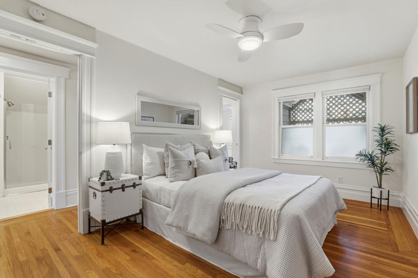 Detail Gallery Image 13 of 25 For 813 Cowper St, Palo Alto,  CA 94301 - – Beds | – Baths