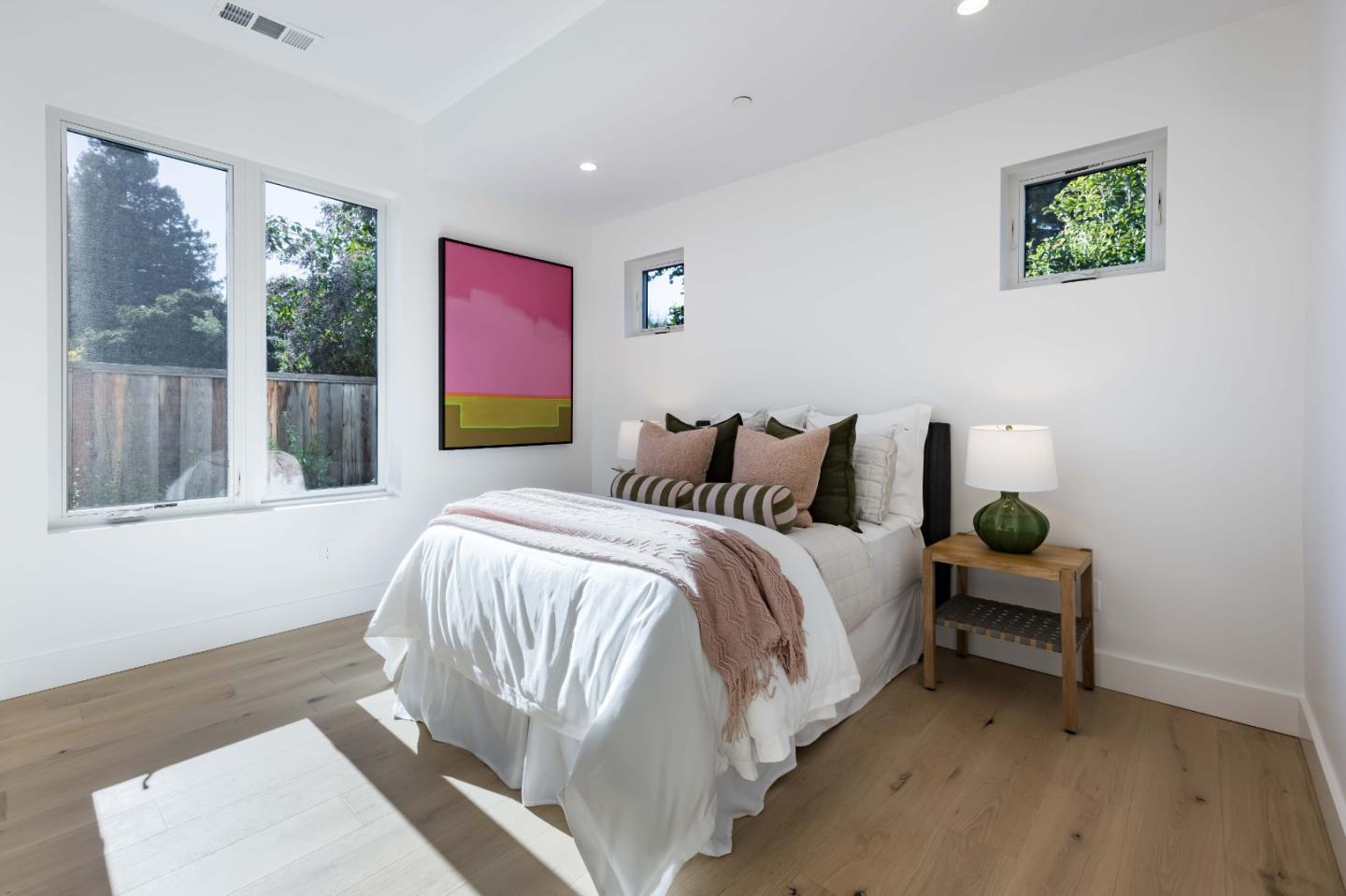 Detail Gallery Image 31 of 32 For 1686 Parkhills Ave, Los Altos,  CA 94024 - 6 Beds | 6 Baths