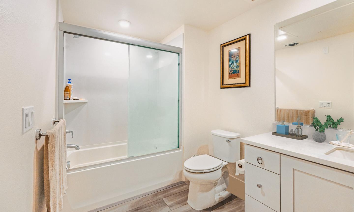 Detail Gallery Image 10 of 26 For 3578 Rambla Pl #323,  Santa Clara,  CA 95051 - 2 Beds | 2/1 Baths
