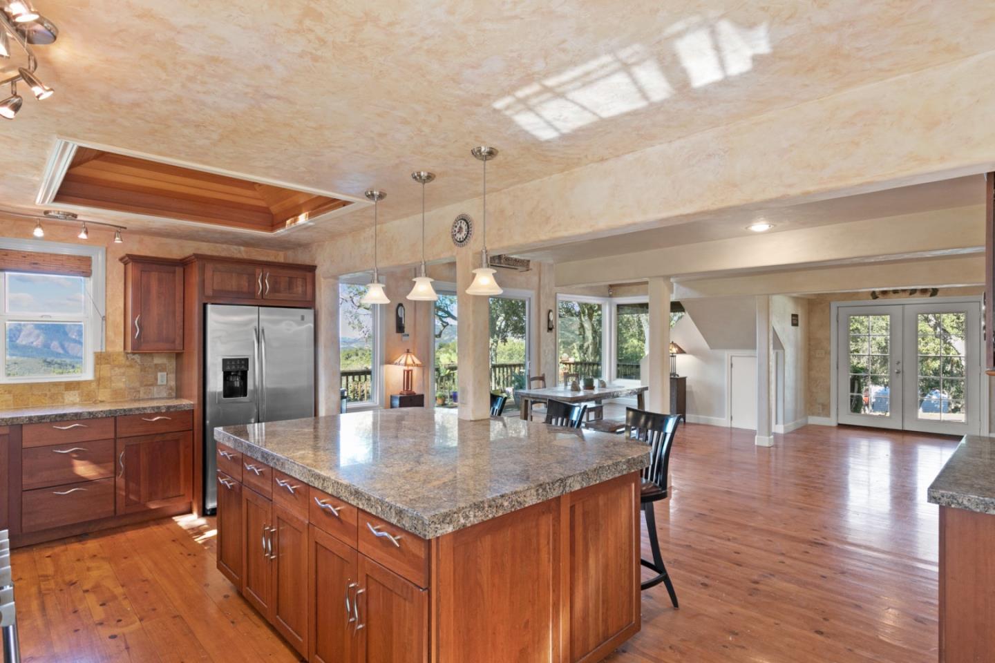Detail Gallery Image 17 of 47 For 38025 Poppy Tree Ln, Carmel Valley,  CA 93924 - 3 Beds | 3 Baths