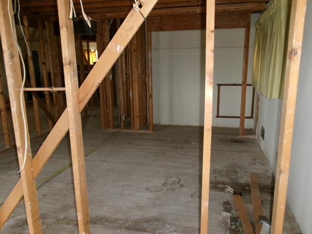 Detail Gallery Image 7 of 12 For 615 Rucker Ave, Gilroy,  CA 95020 - 2 Beds | 2 Baths