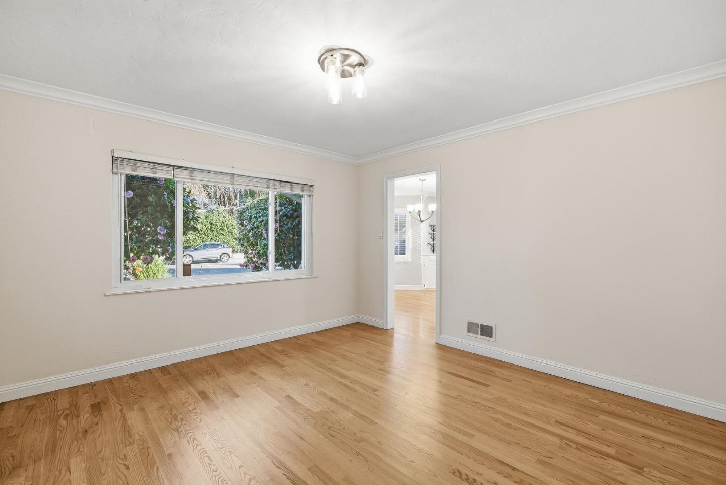 Detail Gallery Image 10 of 65 For 1571 Hicks Ave, San Jose,  CA 95125 - 3 Beds | 2 Baths