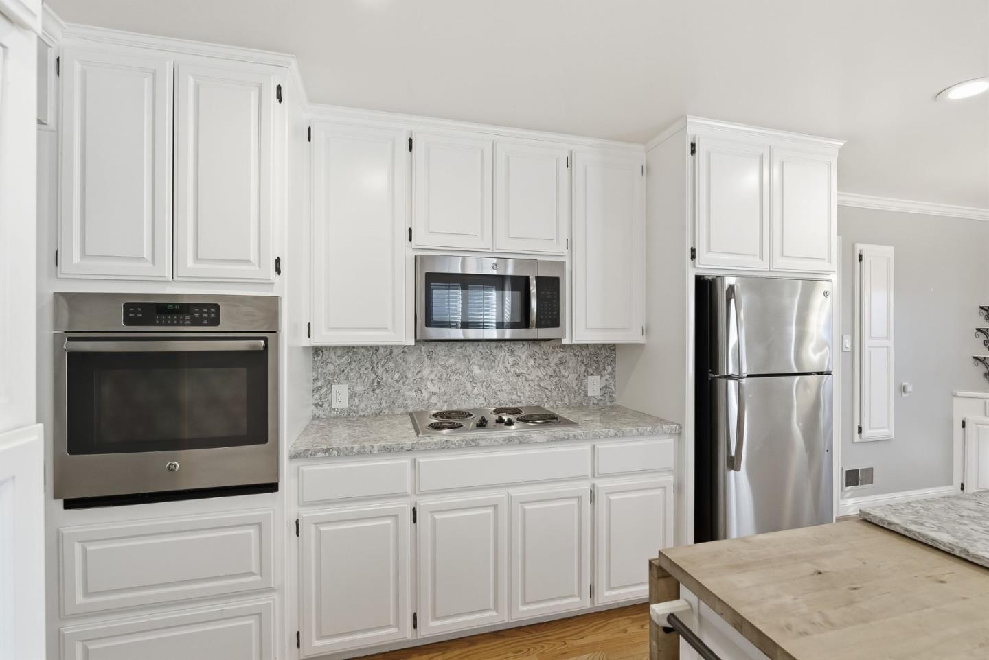 Detail Gallery Image 17 of 65 For 1571 Hicks Ave, San Jose,  CA 95125 - 3 Beds | 2 Baths