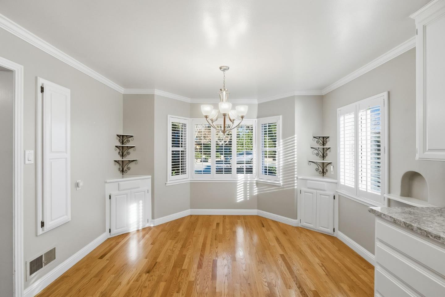 Detail Gallery Image 19 of 65 For 1571 Hicks Ave, San Jose,  CA 95125 - 3 Beds | 2 Baths