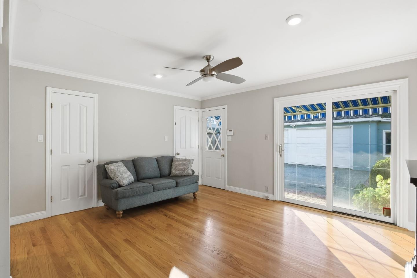 Detail Gallery Image 21 of 65 For 1571 Hicks Ave, San Jose,  CA 95125 - 3 Beds | 2 Baths