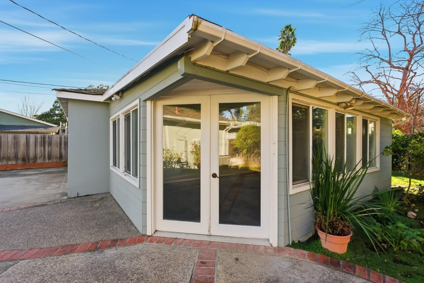 Detail Gallery Image 39 of 65 For 1571 Hicks Ave, San Jose,  CA 95125 - 3 Beds | 2 Baths