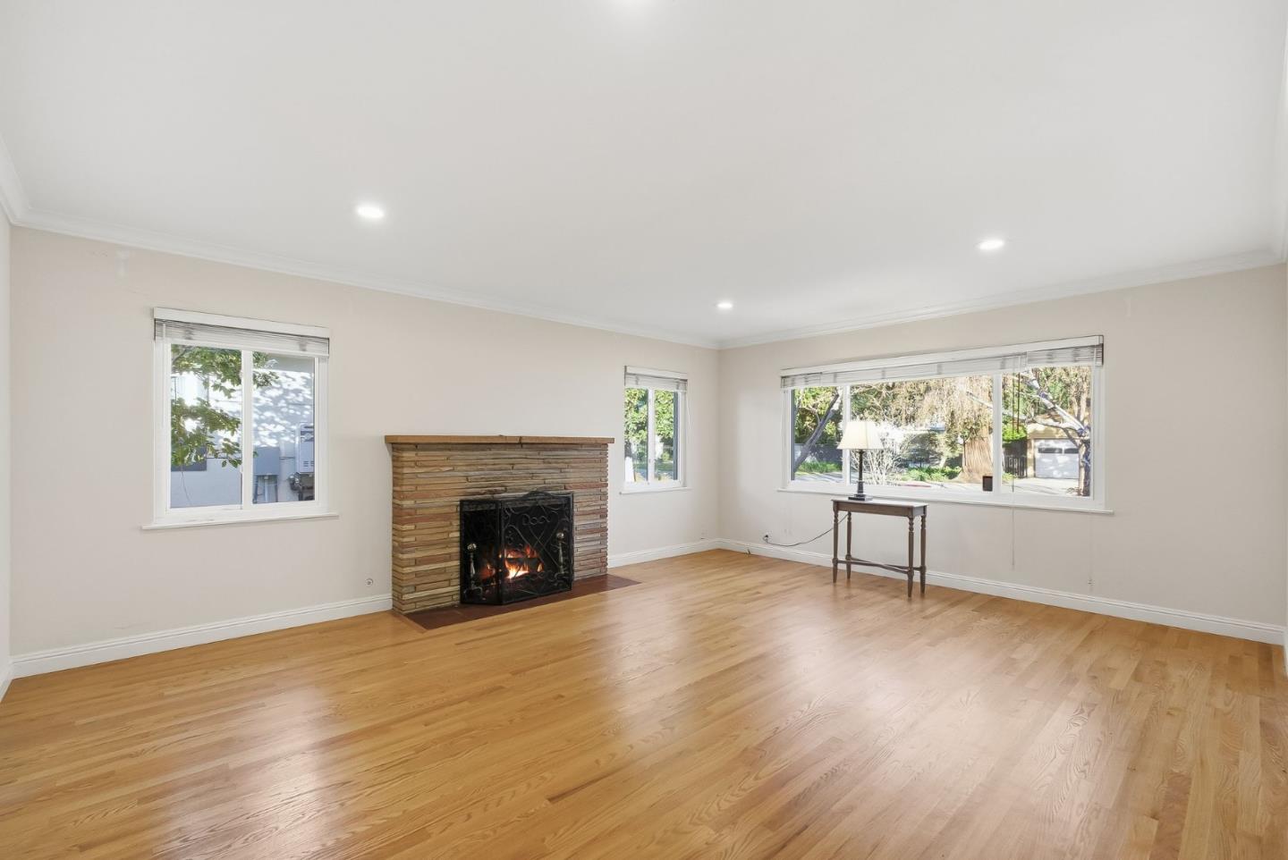 Detail Gallery Image 7 of 65 For 1571 Hicks Ave, San Jose,  CA 95125 - 3 Beds | 2 Baths