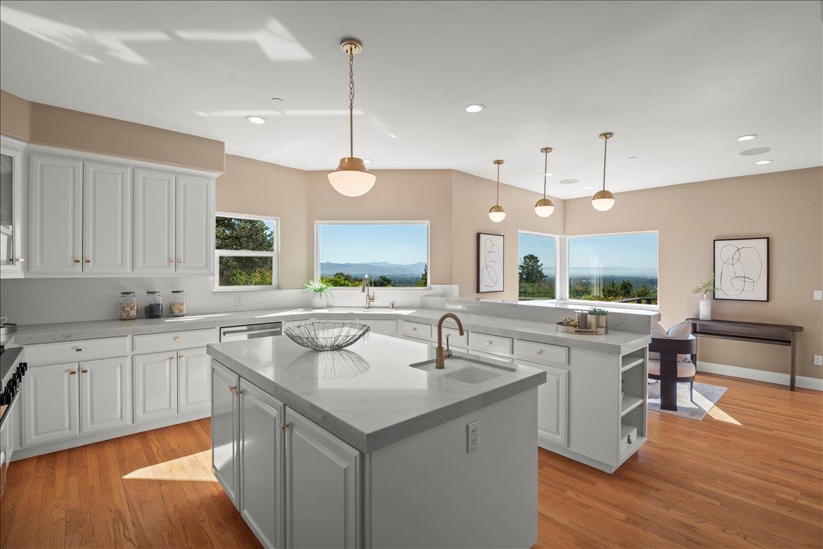 Detail Gallery Image 20 of 71 For 8320 Chantrelle Ct, Gilroy,  CA 95020 - 4 Beds | 3/1 Baths