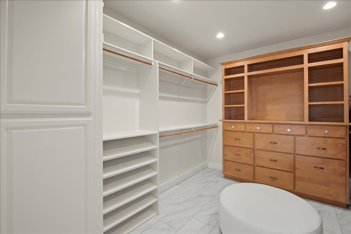 Detail Gallery Image 31 of 71 For 8320 Chantrelle Ct, Gilroy,  CA 95020 - 4 Beds | 3/1 Baths