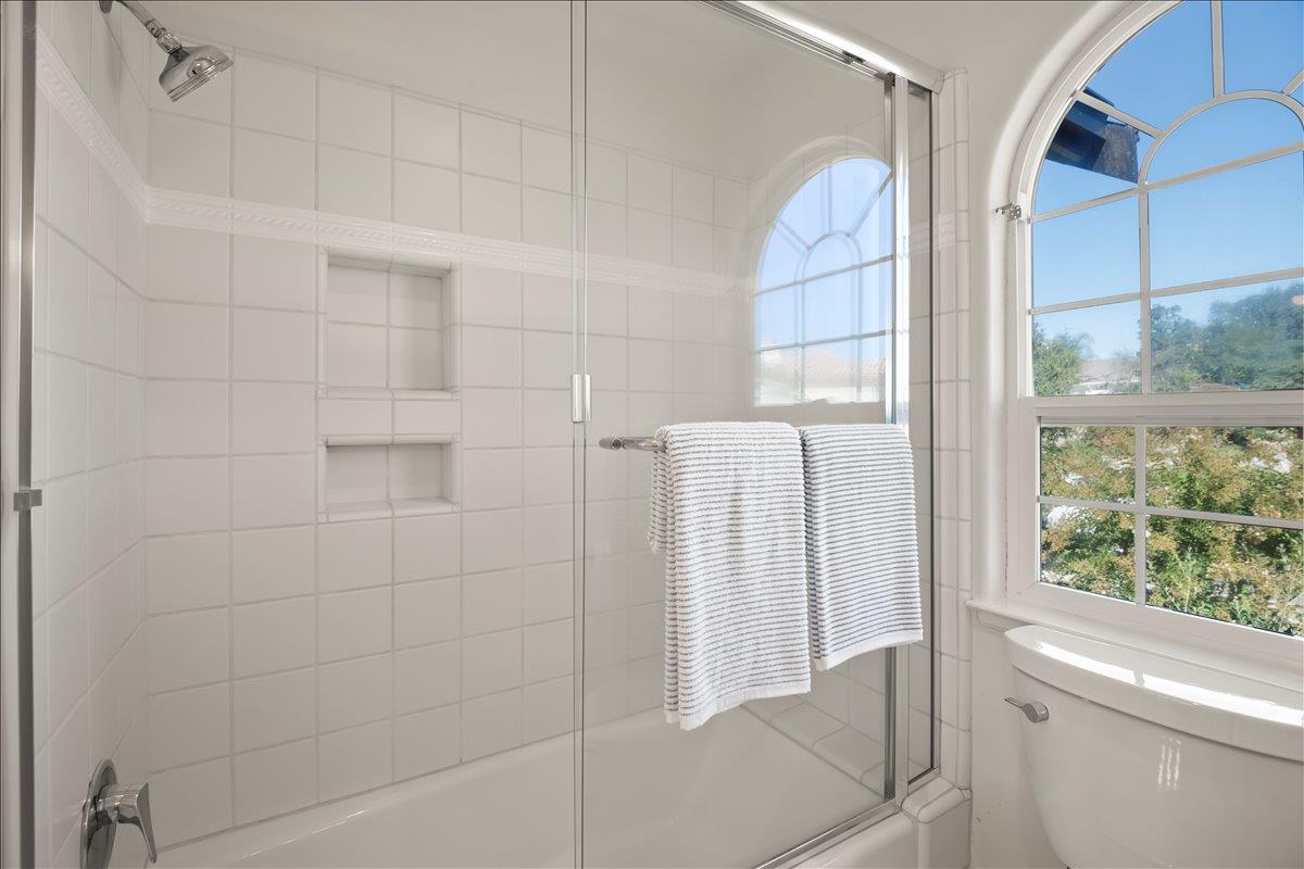 Detail Gallery Image 40 of 71 For 8320 Chantrelle Ct, Gilroy,  CA 95020 - 4 Beds | 3/1 Baths