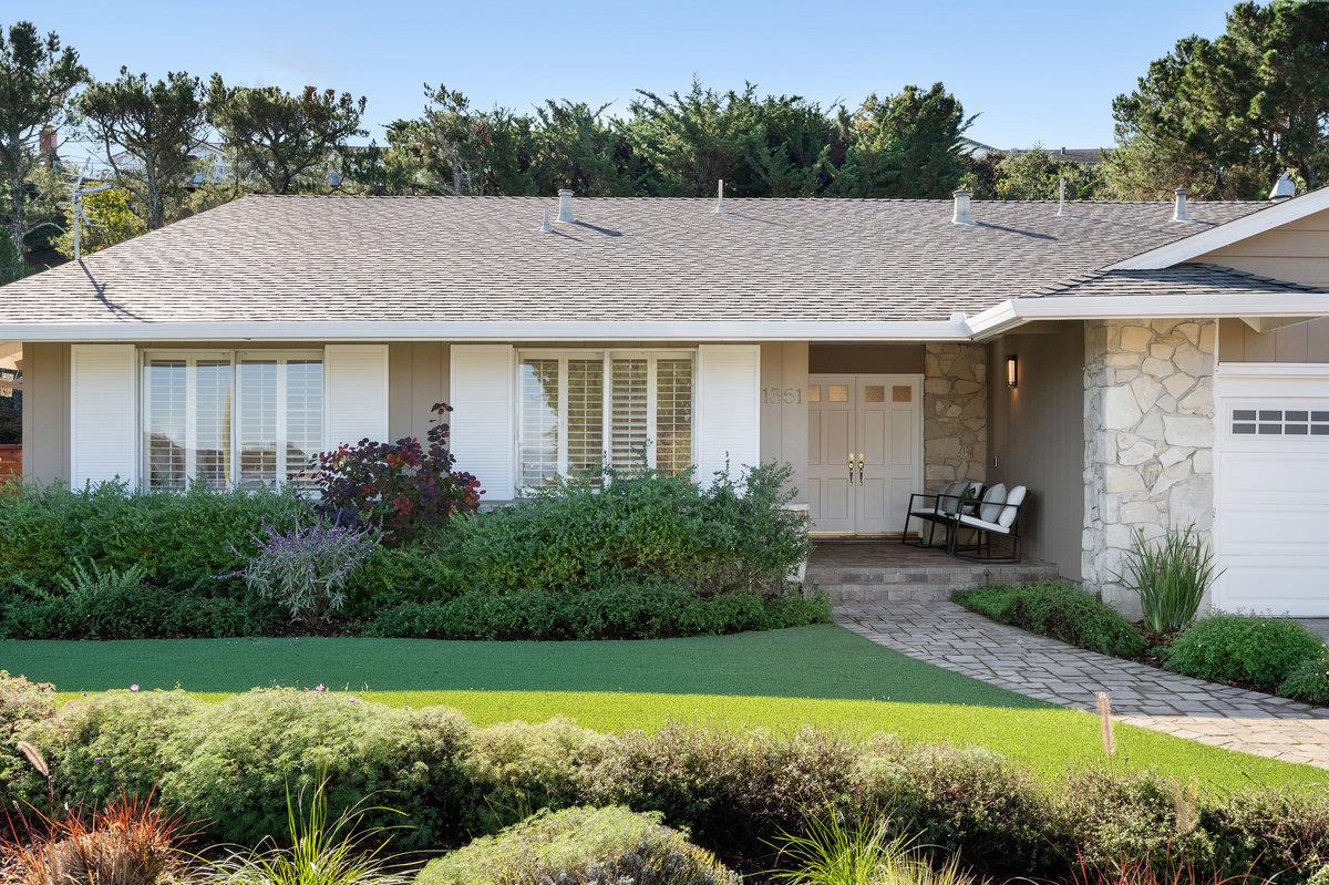 Detail Gallery Image 4 of 43 For 1361 Encina Dr, Millbrae,  CA 94030 - 4 Beds | 2 Baths