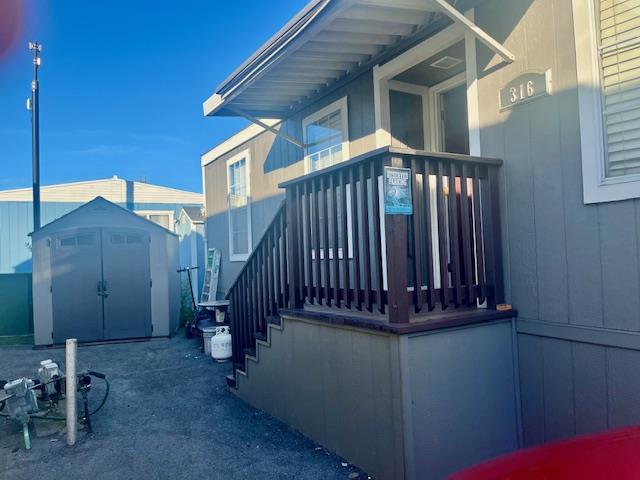 Detail Gallery Image 2 of 31 For 3015 E Bayshore Rd #316,  Redwood City,  CA 94063 - 3 Beds | 2 Baths