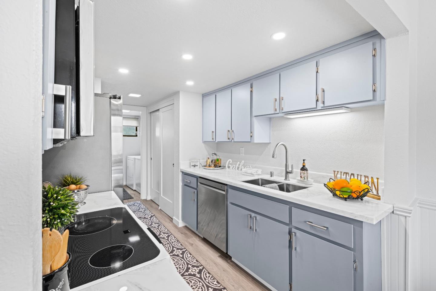 Detail Gallery Image 13 of 41 For 8170 Westwood Dr #22,  Gilroy,  CA 95020 - 2 Beds | 1/1 Baths