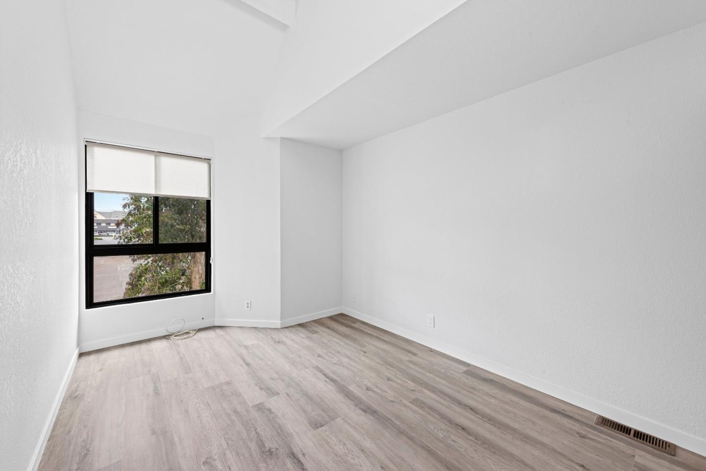 Detail Gallery Image 27 of 41 For 8170 Westwood Dr #22,  Gilroy,  CA 95020 - 2 Beds | 1/1 Baths