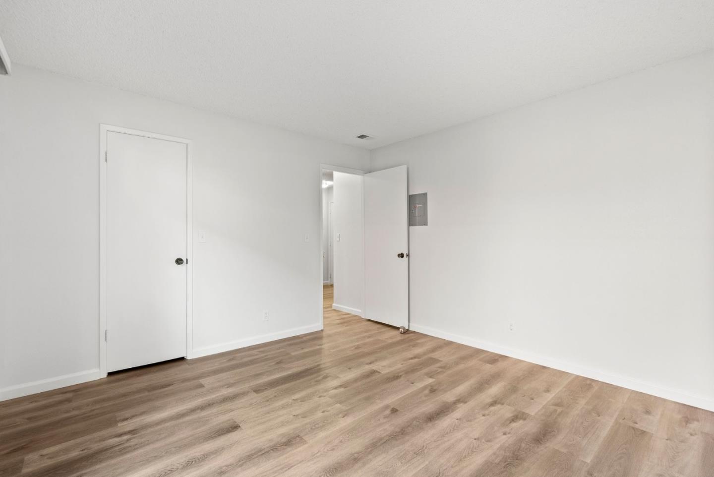 Photo #15: ML82031944 Listing: Photo #15