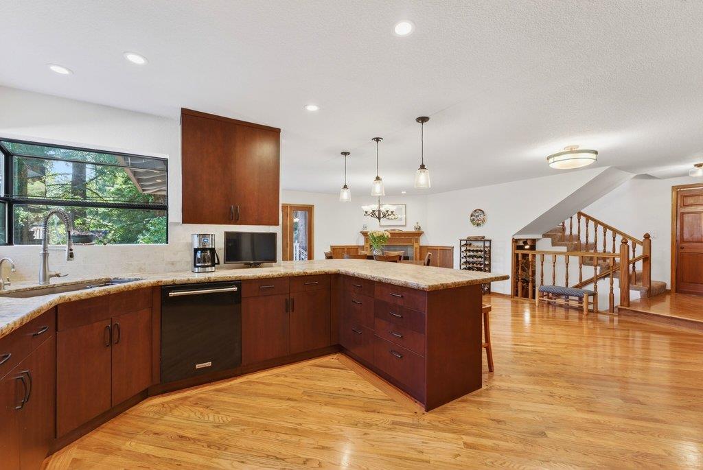 Detail Gallery Image 20 of 75 For 350 Aurora Rd, Soquel,  CA 95073 - 4 Beds | 3 Baths