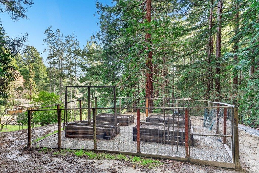 Detail Gallery Image 72 of 75 For 350 Aurora Rd, Soquel,  CA 95073 - 4 Beds | 3 Baths