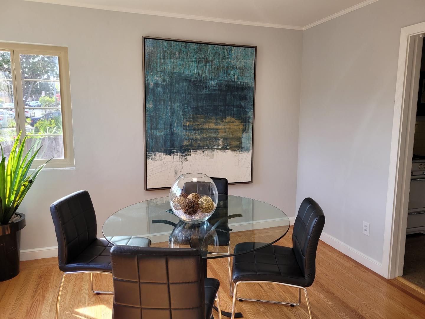 Detail Gallery Image 14 of 47 For 297 N San Anselmo Ave, San Bruno,  CA 94066 - 4 Beds | 2/1 Baths