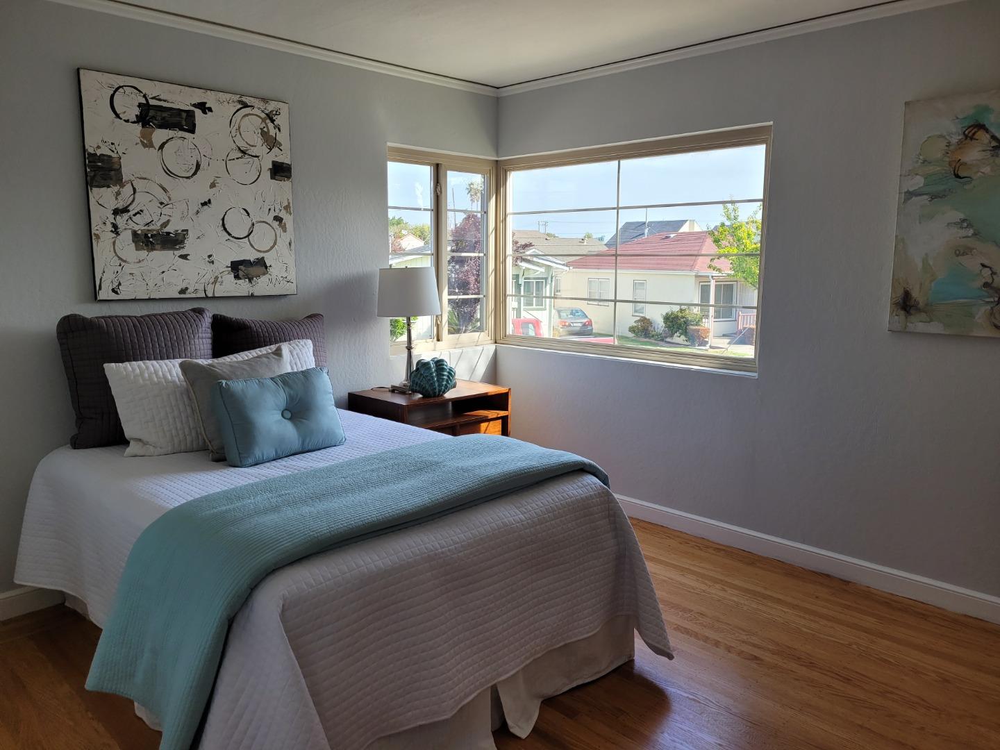 Detail Gallery Image 29 of 47 For 297 N San Anselmo Ave, San Bruno,  CA 94066 - 4 Beds | 2/1 Baths