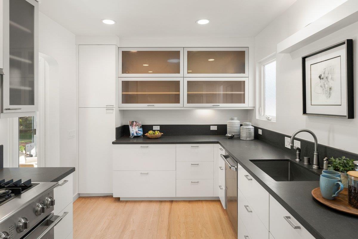 Detail Gallery Image 12 of 39 For 551 Sylvan, San Mateo,  CA 94403 - 3 Beds | 1 Baths