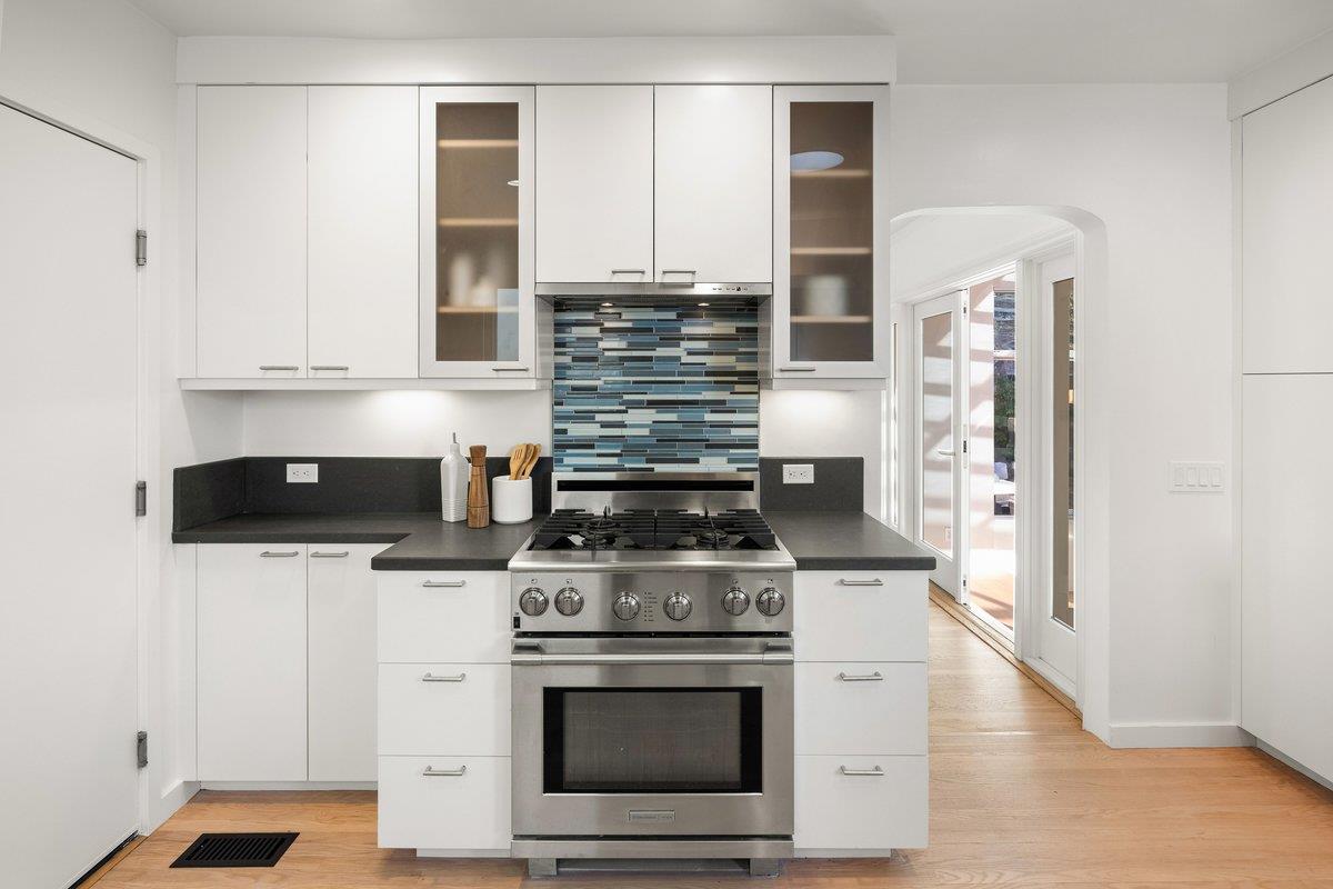 Detail Gallery Image 14 of 39 For 551 Sylvan, San Mateo,  CA 94403 - 3 Beds | 1 Baths