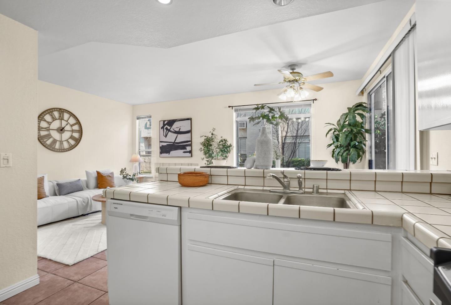 Photo #12: ML82031949 Listing: Photo #12