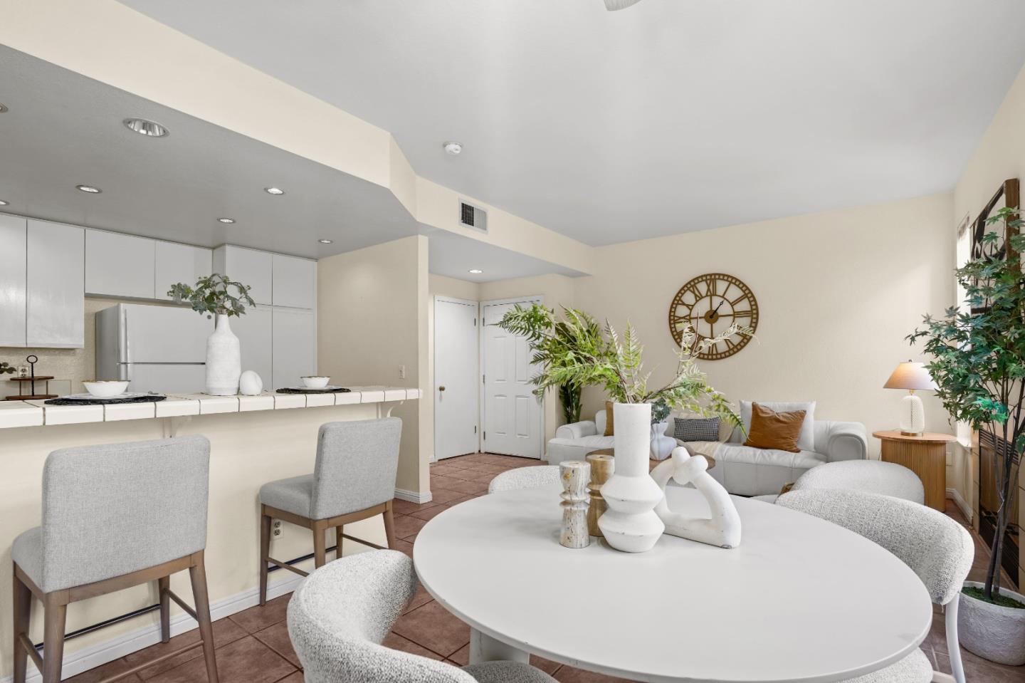 Photo #8: ML82031949 Listing: Photo #8