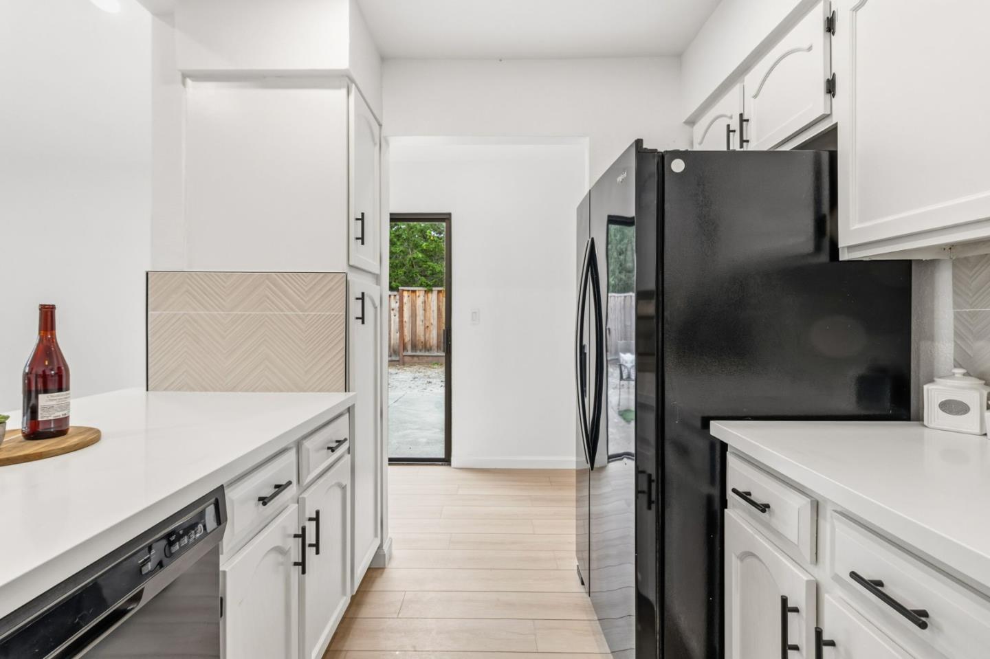 Detail Gallery Image 6 of 32 For 2757 Gamble Ct, Hayward,  CA 94542 - 2 Beds | 2 Baths