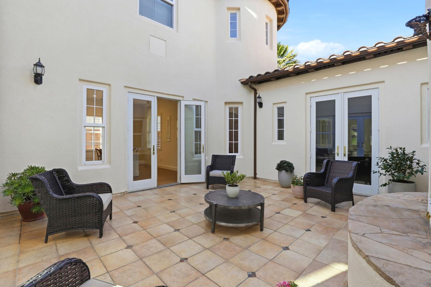 Detail Gallery Image 26 of 51 For 1965 St Andrews Cir, Gilroy,  CA 95020 - 4 Beds | 3 Baths