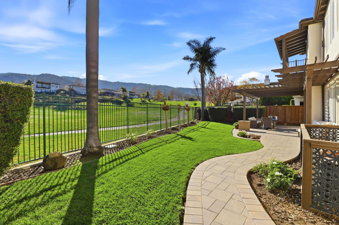 Detail Gallery Image 33 of 51 For 1965 St Andrews Cir, Gilroy,  CA 95020 - 4 Beds | 3 Baths