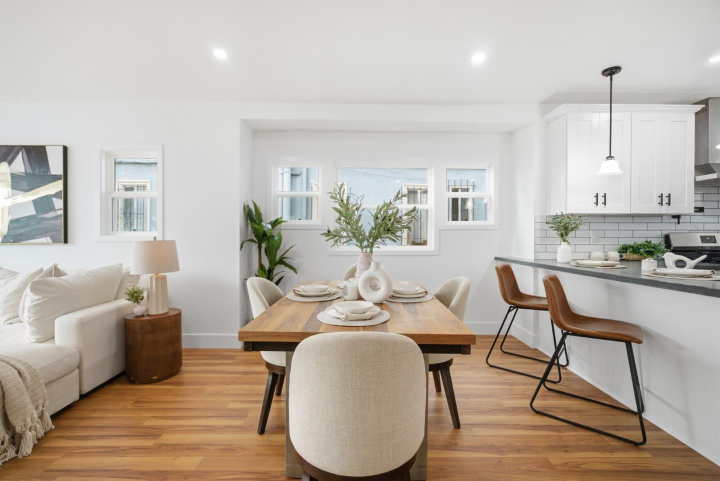 Detail Gallery Image 15 of 40 For 8724 Macarthur Blvd, Oakland,  CA 94605 - 2 Beds | 1 Baths