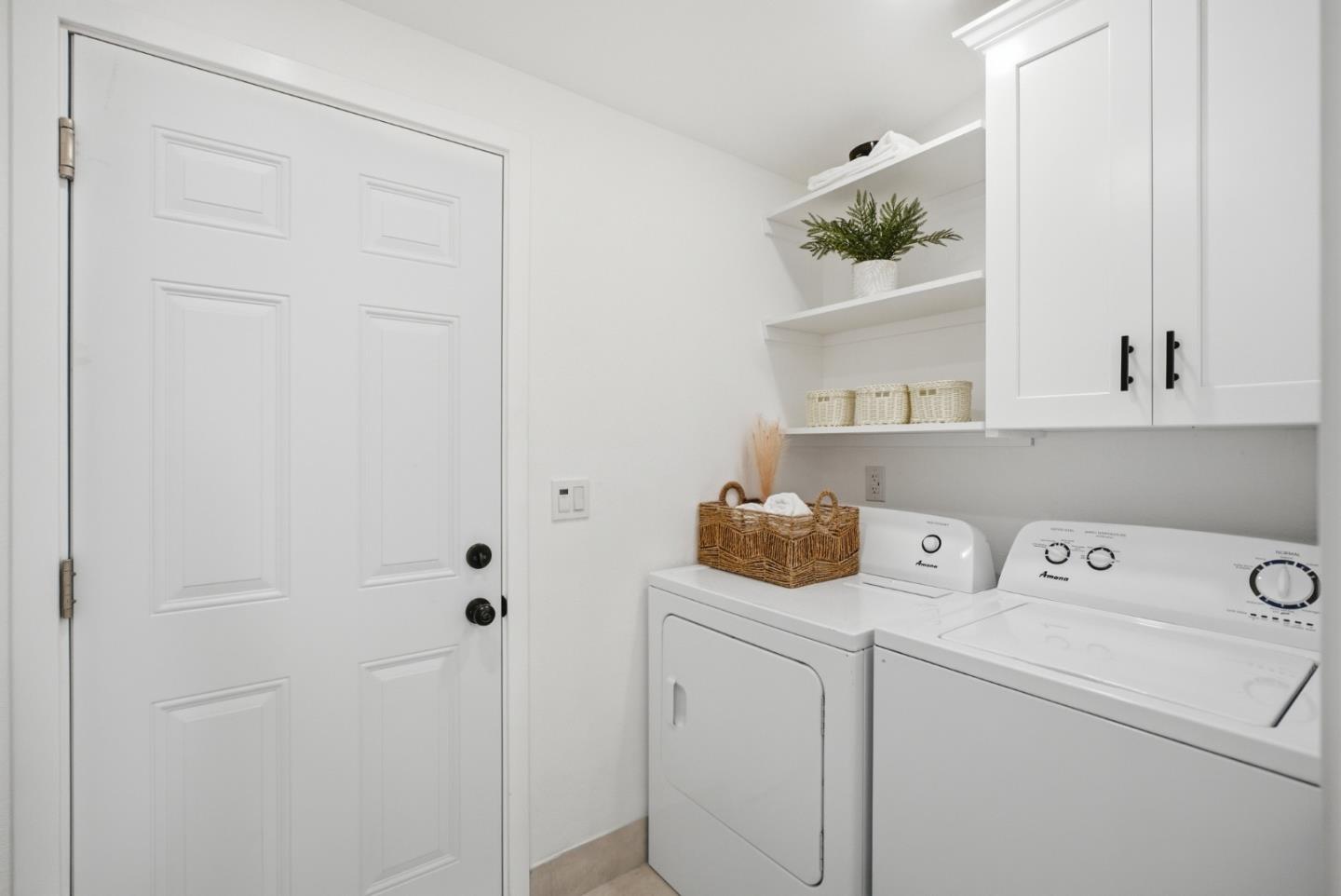 Detail Gallery Image 28 of 40 For 8724 Macarthur Blvd, Oakland,  CA 94605 - 2 Beds | 1 Baths