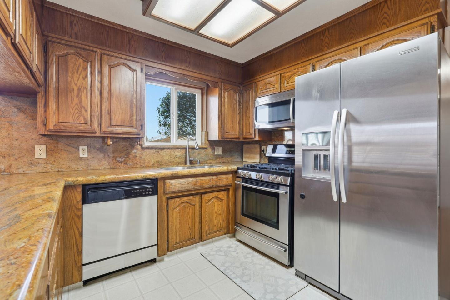 Detail Gallery Image 8 of 28 For 3024 Machado Ave, Santa Clara,  CA 95051 - 4 Beds | 2 Baths