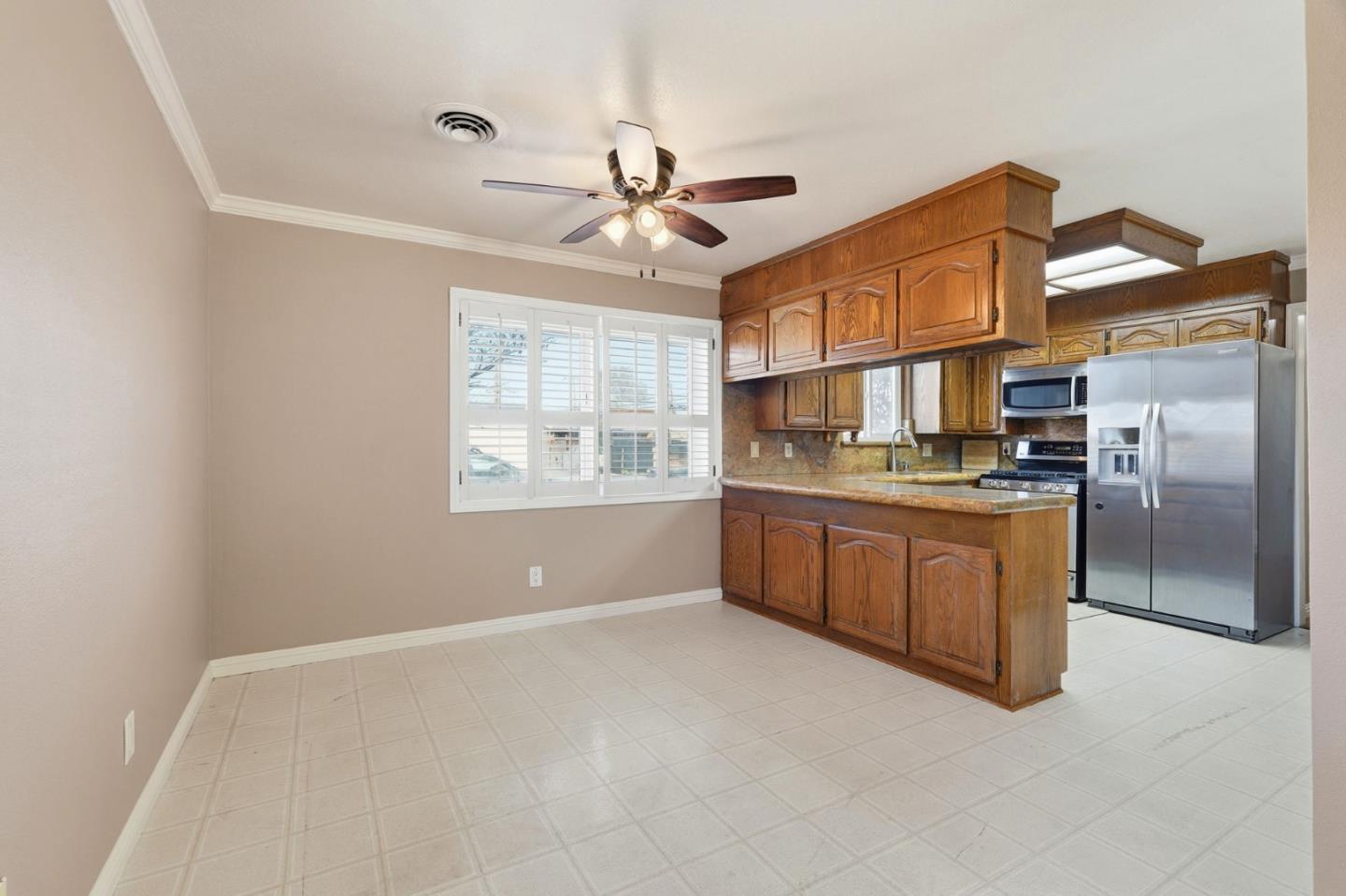 Detail Gallery Image 9 of 28 For 3024 Machado Ave, Santa Clara,  CA 95051 - 4 Beds | 2 Baths